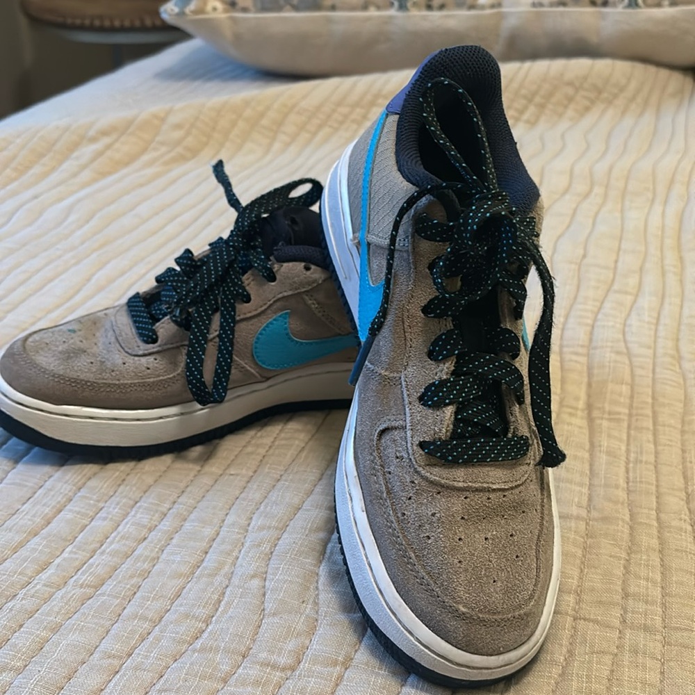 Nike Air boys shoes